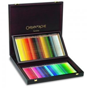 Lápis Aquarelável Prismalo Caran D’Ache 80 Cores Cx de Madeira
